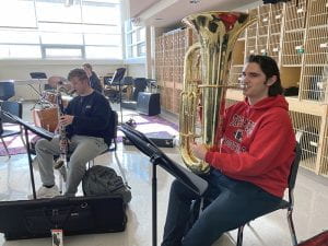 TZHS band students prepare for winter concert